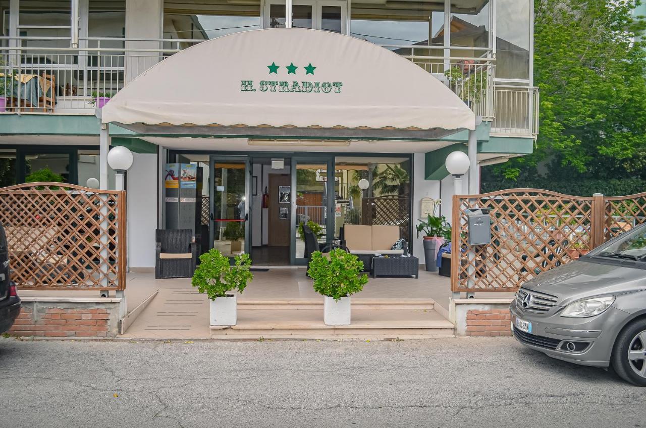 Hotel Stradiot Rimini Ngoại thất bức ảnh