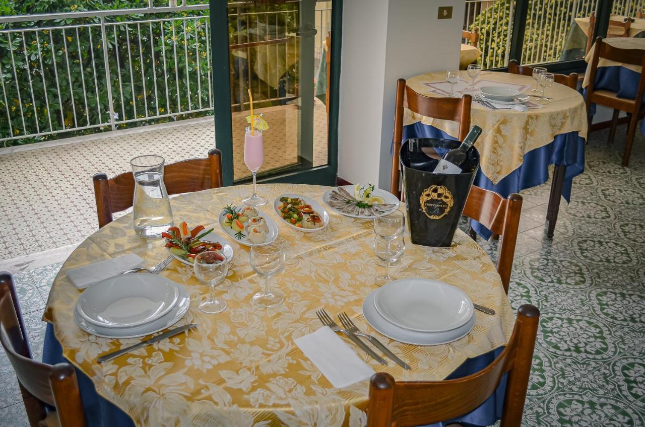 Hotel Stradiot Rimini Ngoại thất bức ảnh