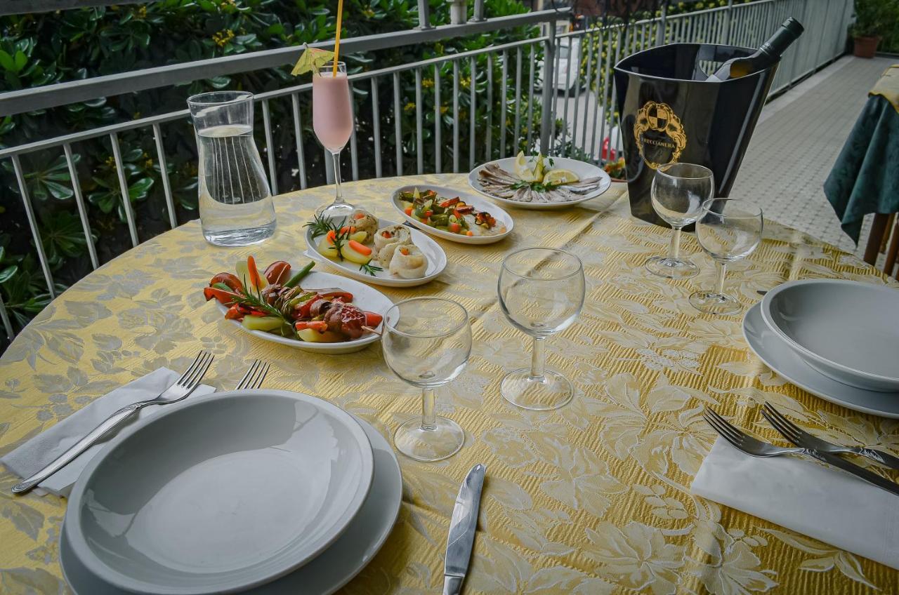 Hotel Stradiot Rimini Ngoại thất bức ảnh