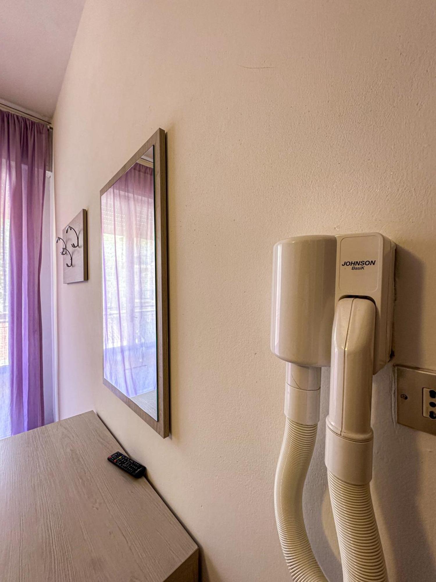 Hotel Stradiot Rimini Ngoại thất bức ảnh